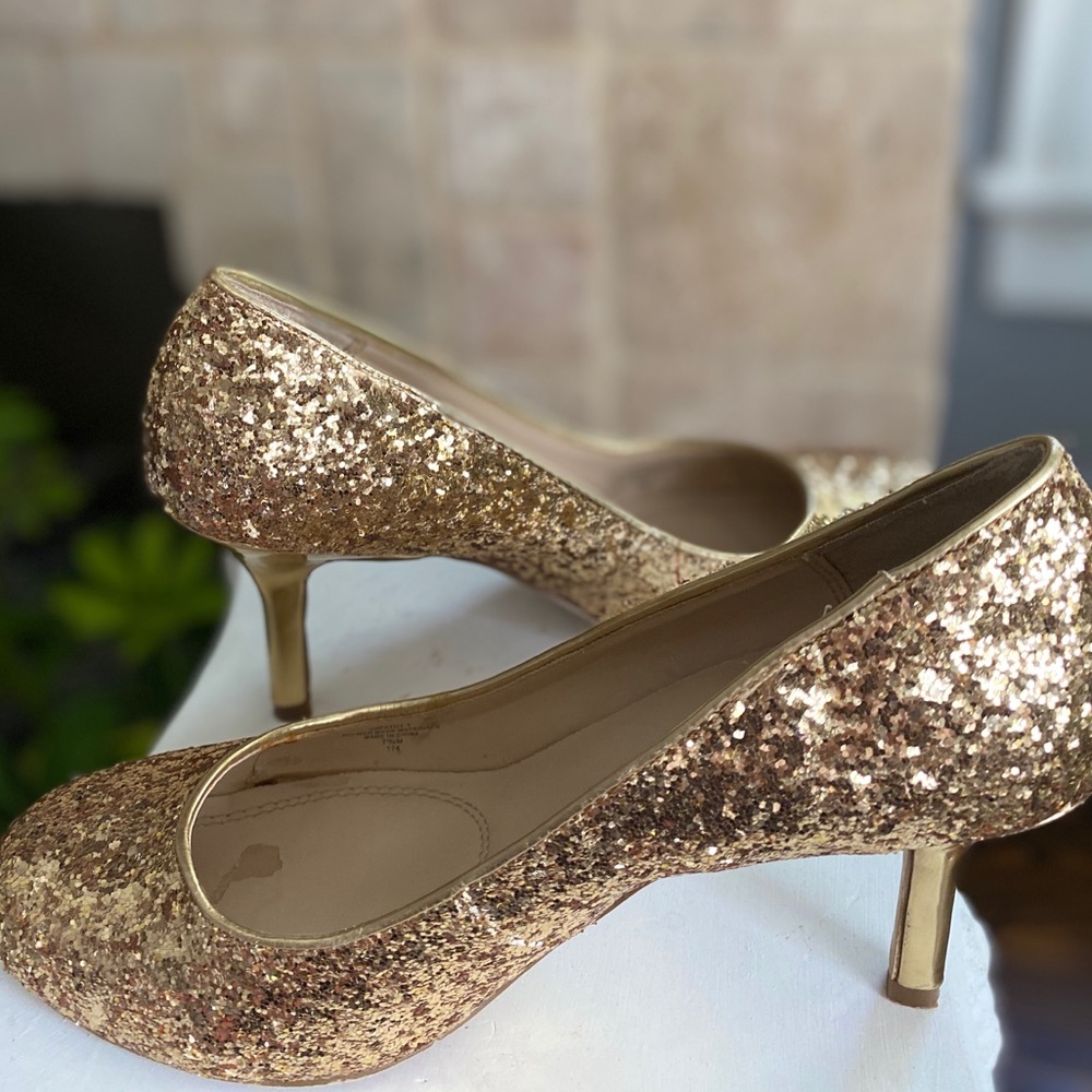 Gold glittery Unisa high heels, size 7.5